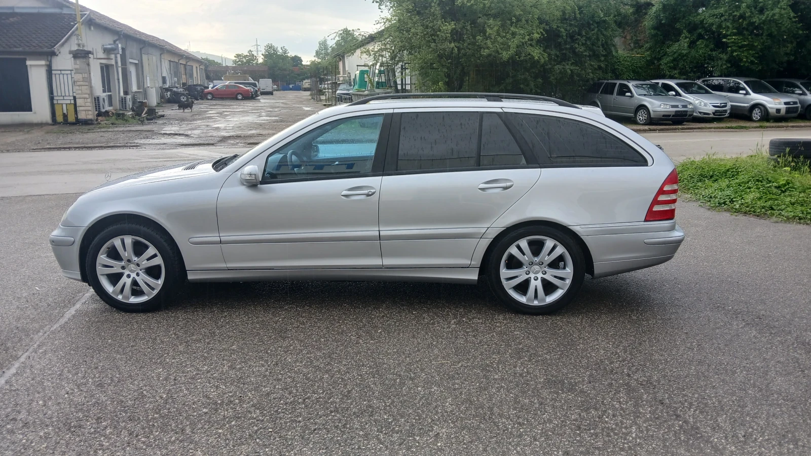Mercedes-Benz C 220 C200cdi, снимка 8 - Автомобили и джипове - 54654718