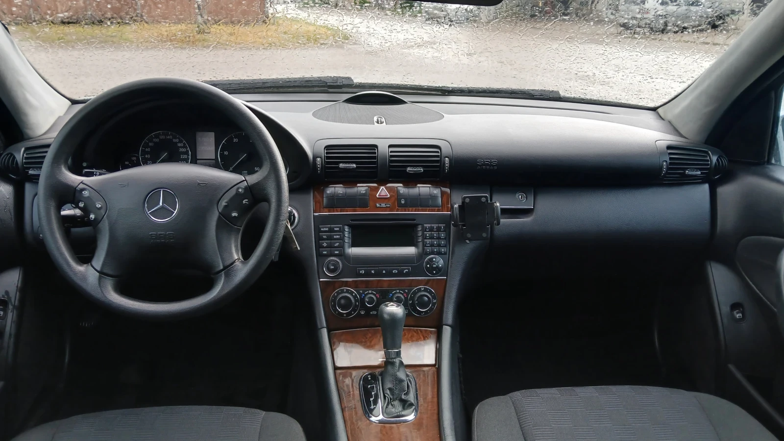 Mercedes-Benz C 220 C200cdi, снимка 11 - Автомобили и джипове - 54654718