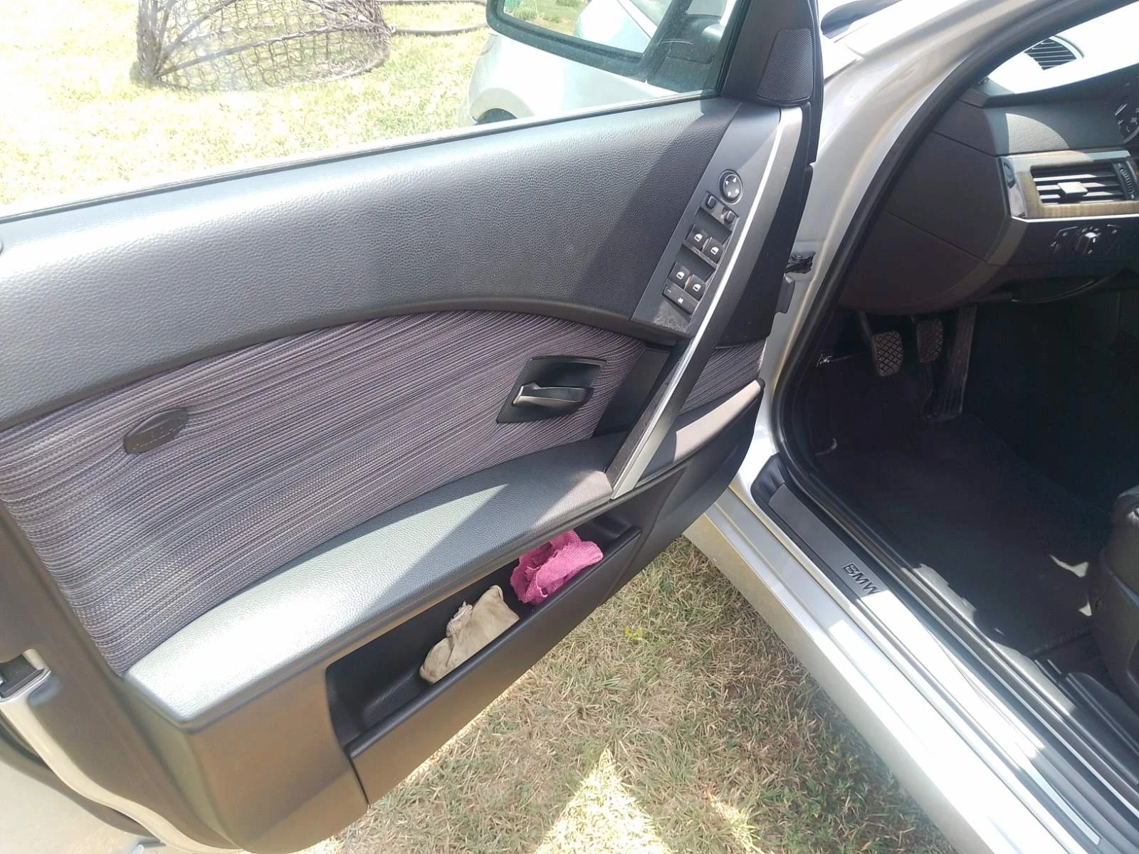BMW 520 E60, снимка 12 - Автомобили и джипове - 55311571