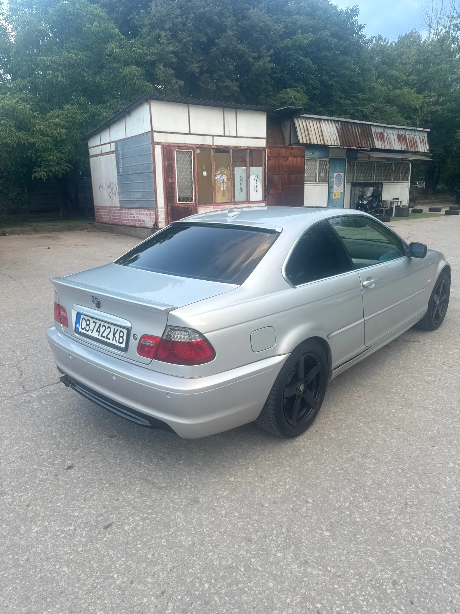 BMW 320, снимка 5 - Автомобили и джипове - 55355978