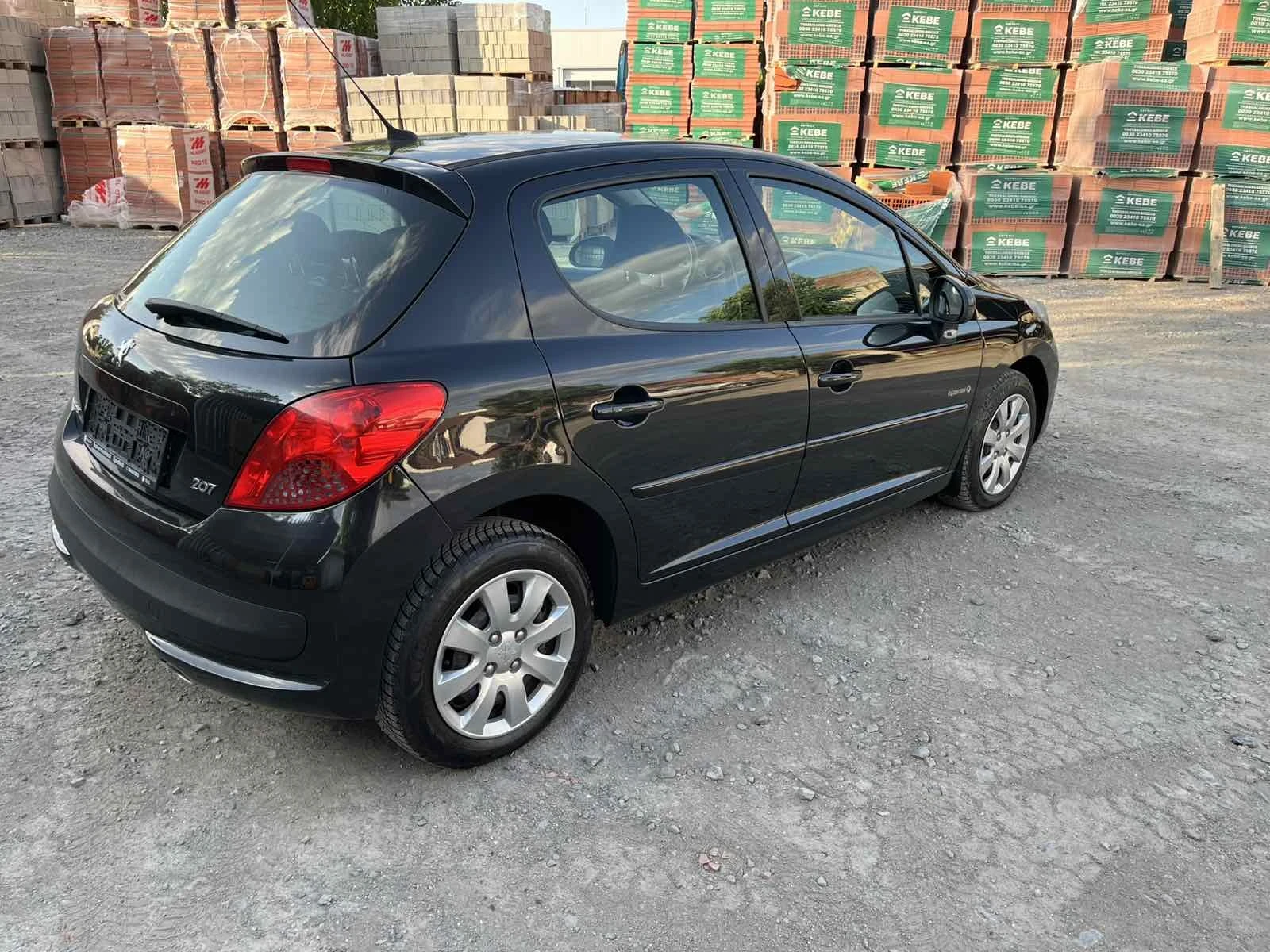 Peugeot 207 1.4 i, снимка 7 - Автомобили и джипове - 55381945
