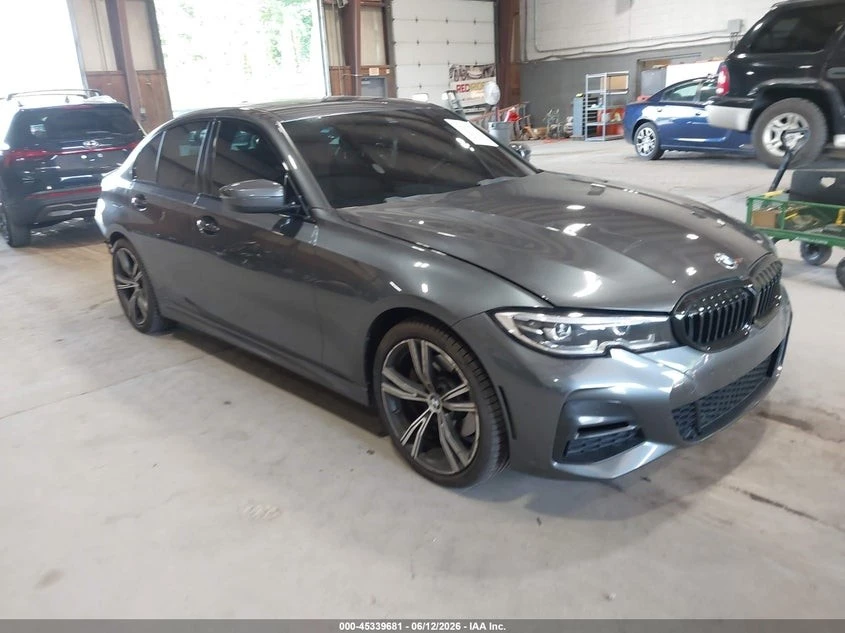 BMW 330 XDRIVE* MSPORT* ПОДГРЕВ* КАМЕРА* SUNROOF* 