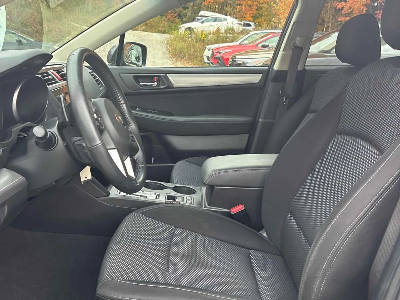 Subaru Outback * Premium * CARFAX * ОПЦИЯ ЗА ФИНАНСИРАНЕ, снимка 13 - Автомобили и джипове - 56329132