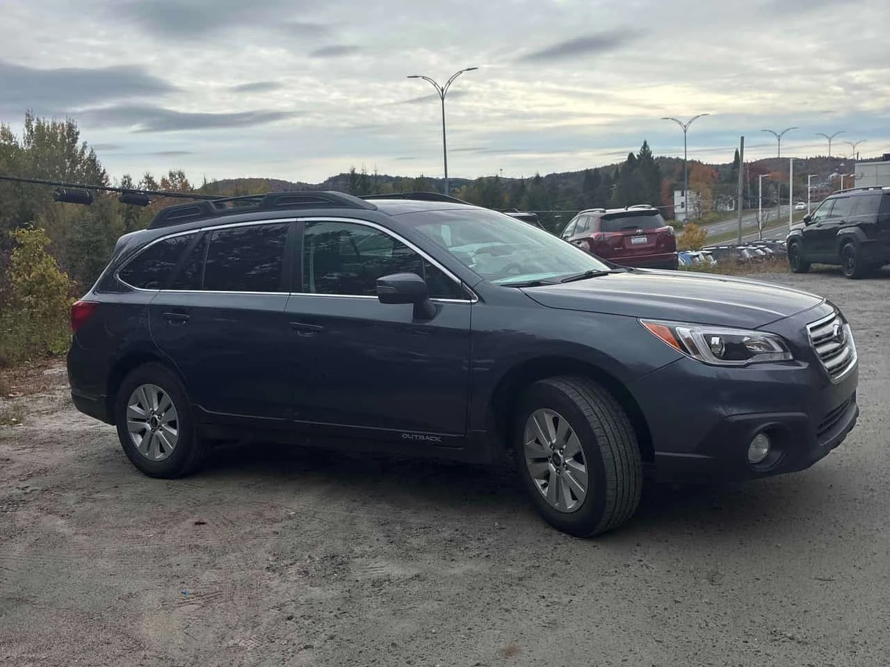 Subaru Outback * Premium * CARFAX * ОПЦИЯ ЗА ФИНАНСИРАНЕ, снимка 3 - Автомобили и джипове - 56329132