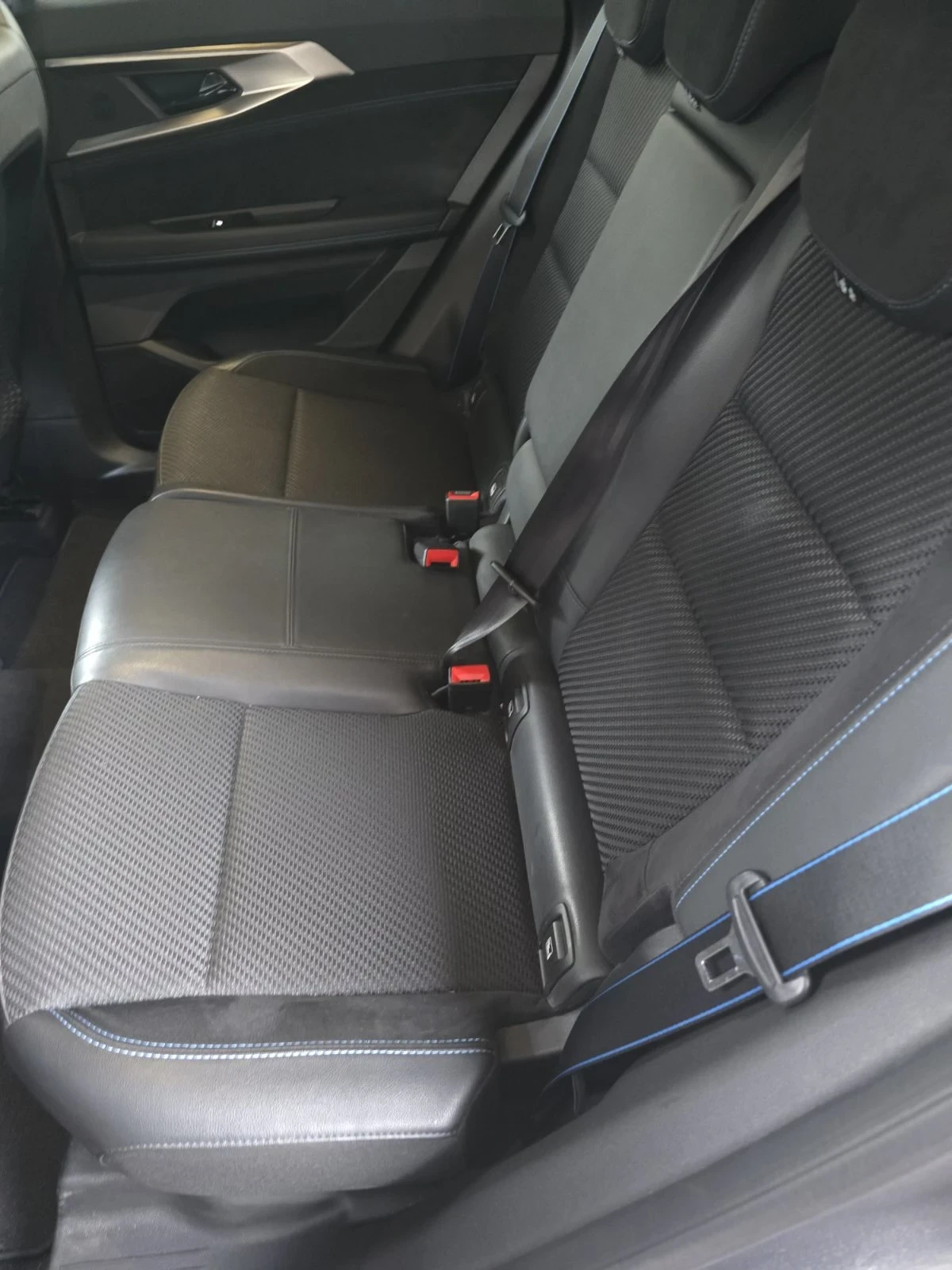 Renault Austral 1.3 Alpine, снимка 10 - Автомобили и джипове - 56359090