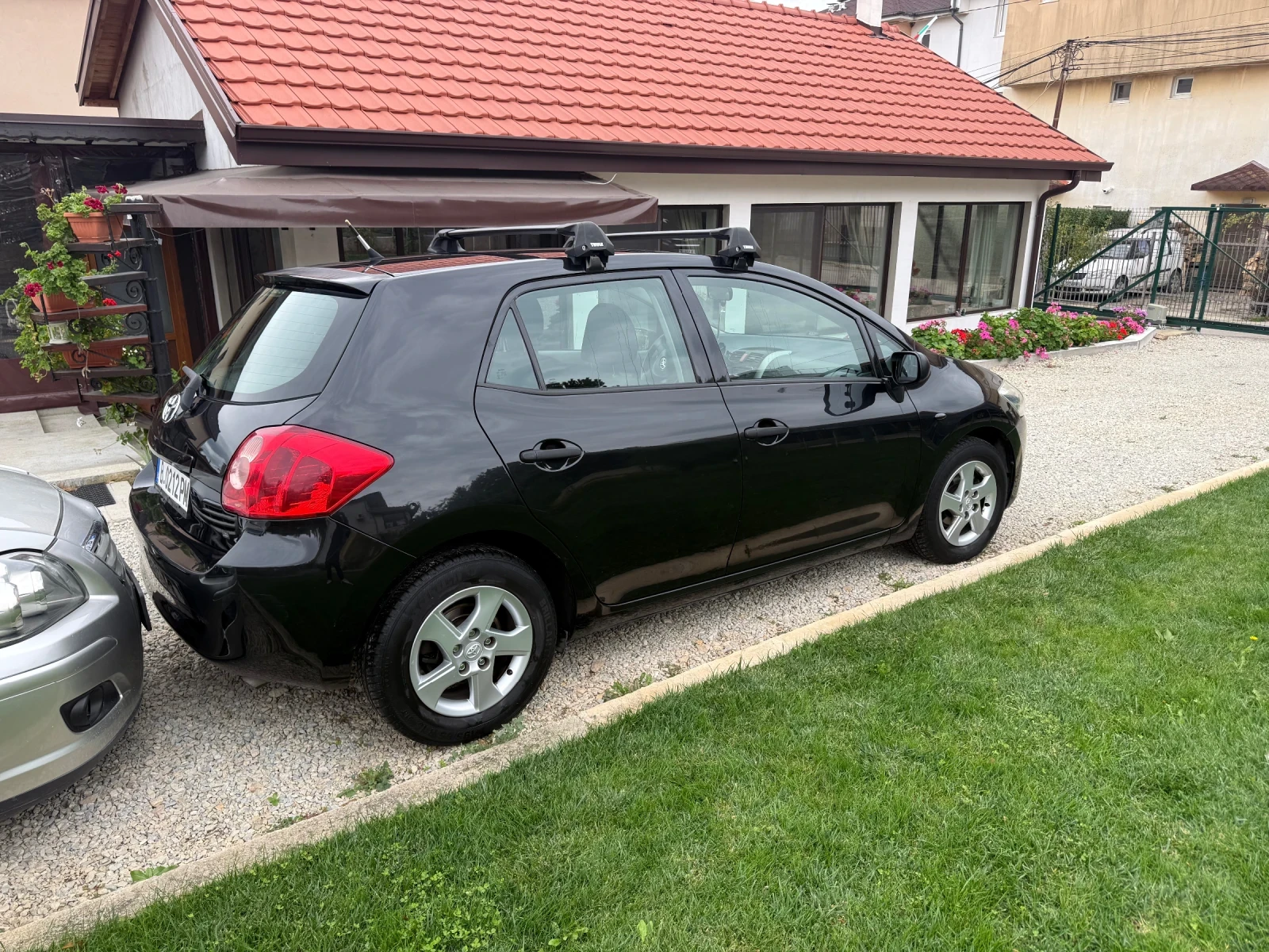Toyota Auris 1.33 ������ /��� | Mobile.bg � ����������� 3