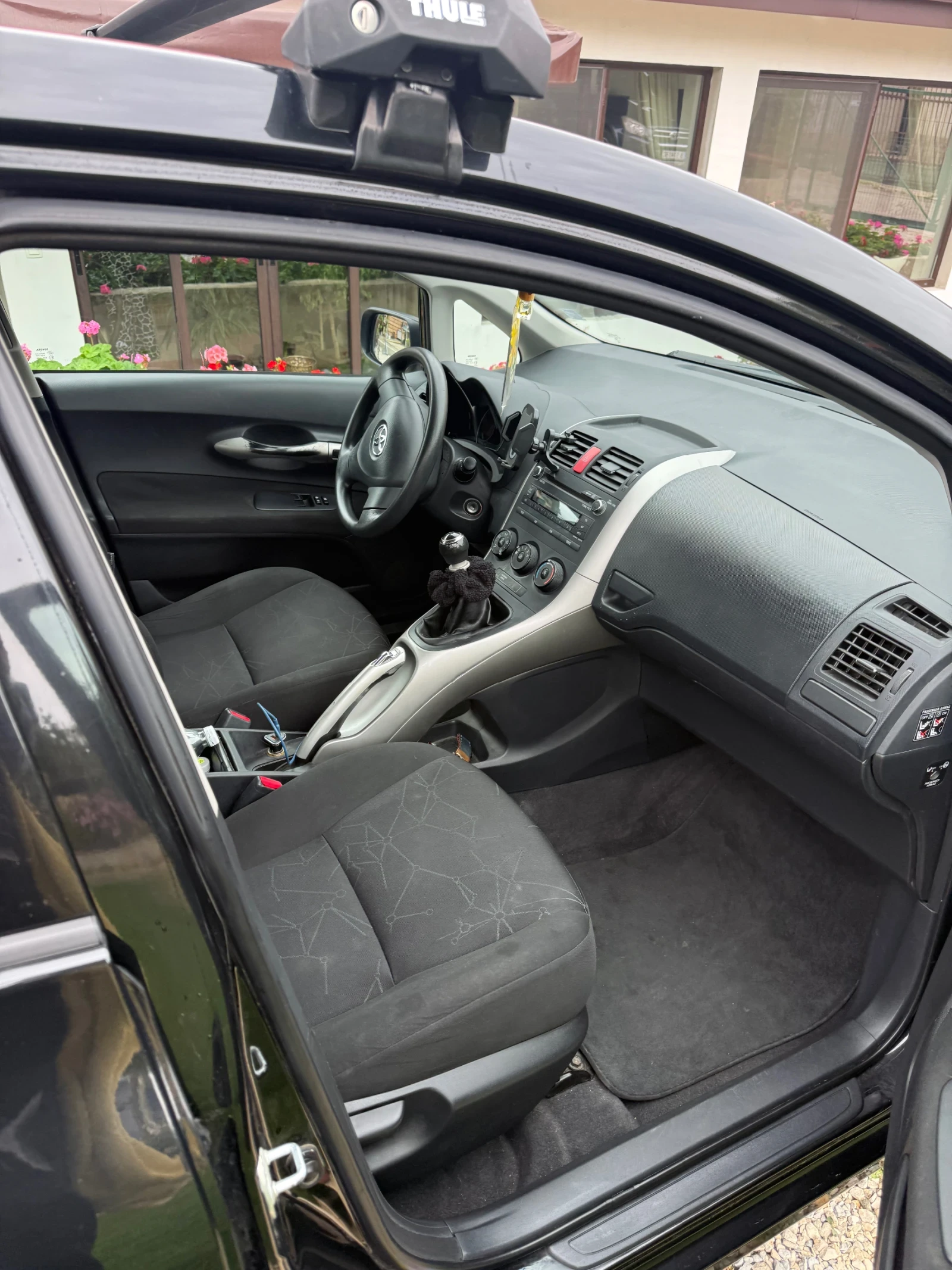 Toyota Auris 1.33 ������ /��� | Mobile.bg � ����������� 4