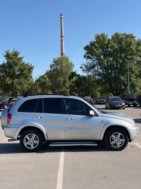 Toyota Rav4 | Mobile.bg � ����� ������ 8