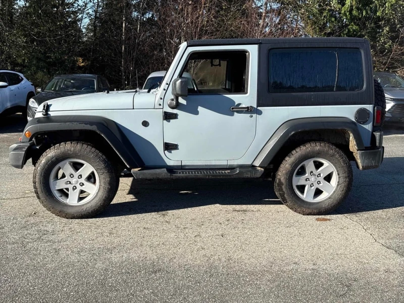 Jeep Wrangler * Sport * CARFAX * ЦЕНА ДО БГ, снимка 2 - Автомобили и джипове - 52863773