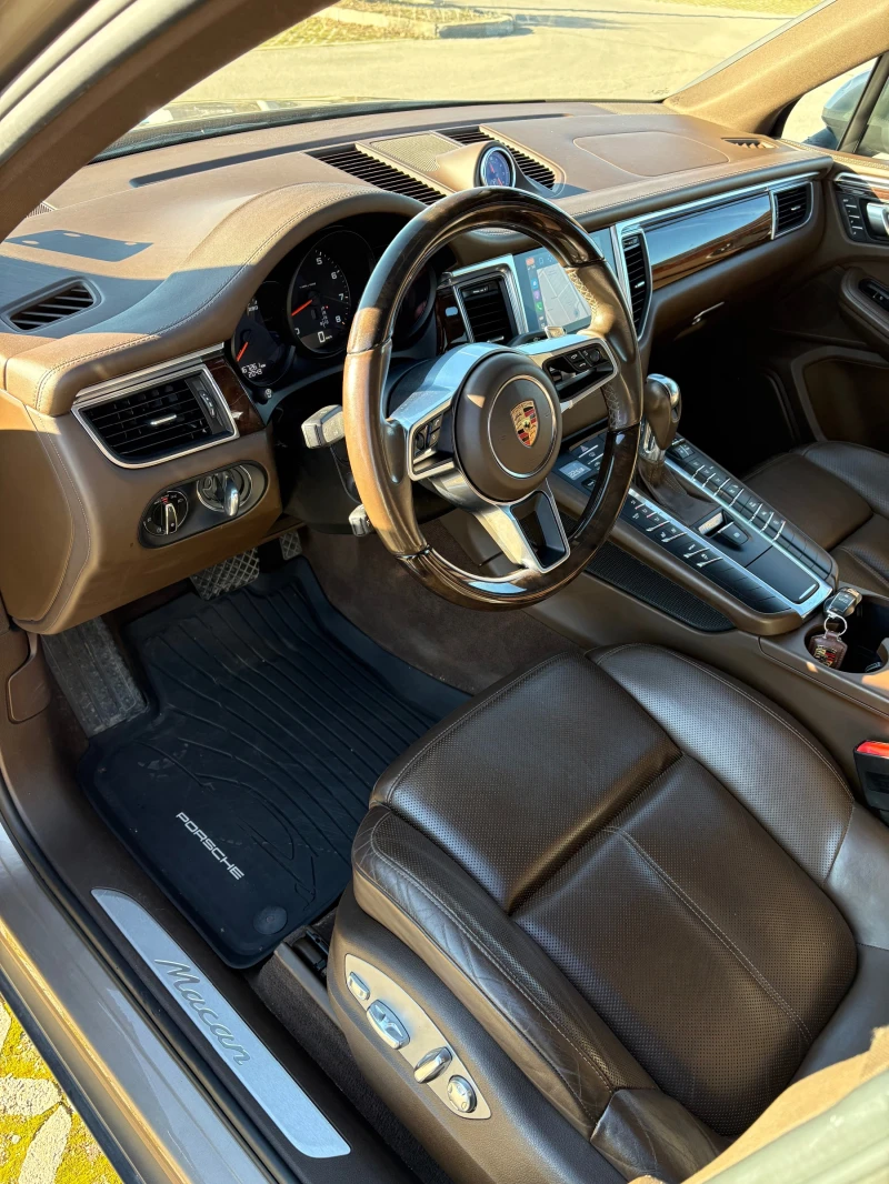 Porsche Macan 2.0 TFSI/Bose/Pano/Keyless/Carplay, снимка 9 - Автомобили и джипове - 52930283