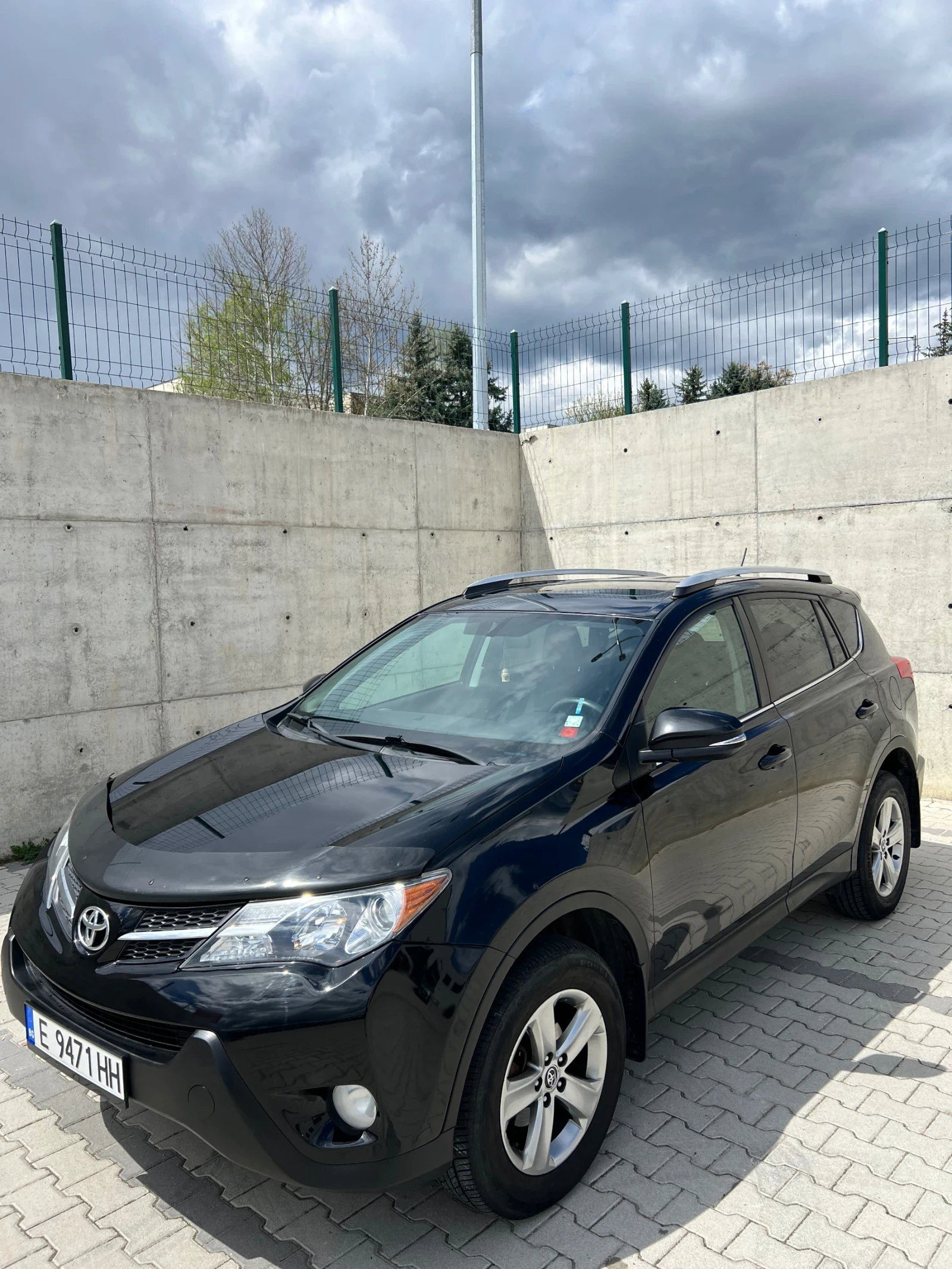 Toyota Rav4 2.5L XLE AWD - изображение 7