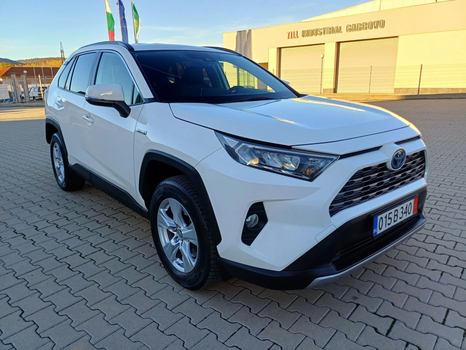 Toyota Rav4 222/AWDi-CVT/RELAX PLUS | Mobile.bg   2