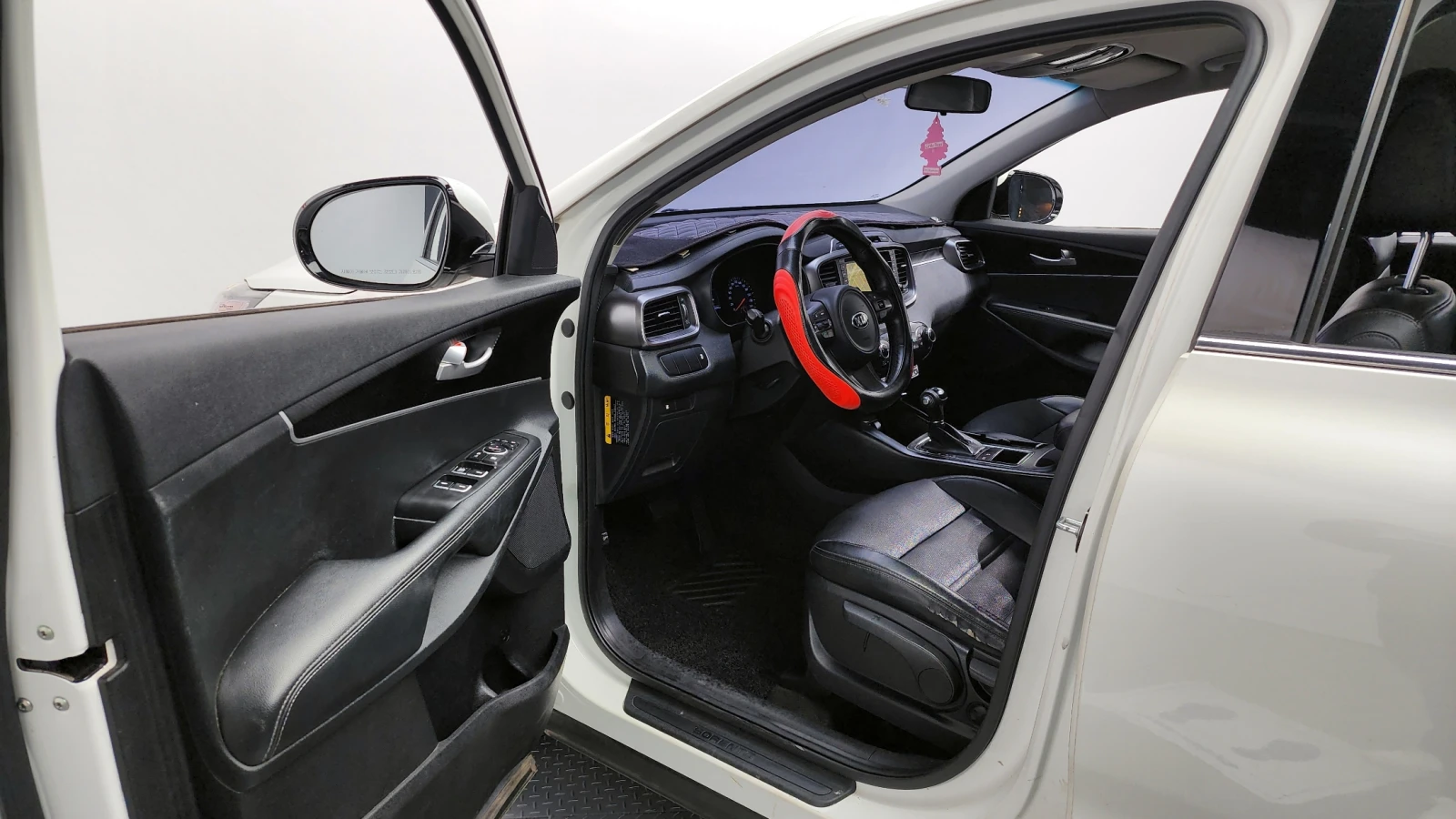 Kia Sorento 2.0 CRDI / АВТОМАТИК / СЕРВИЗНА ИСТОРИЯ !!! - изображение 5