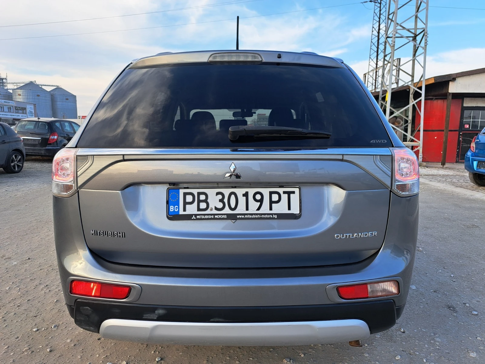 Mitsubishi Outlander 2.2DI-D 4WD | Mobile.bg � ����������� 3