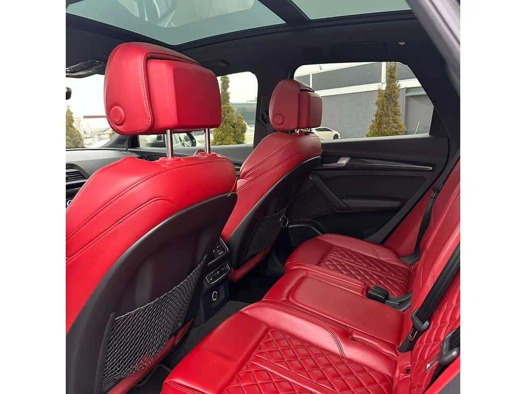 Audi SQ5 TFSI Quattro Technik tiptronic  CARFAX, снимка 11 - Автомобили и джипове - 54149837