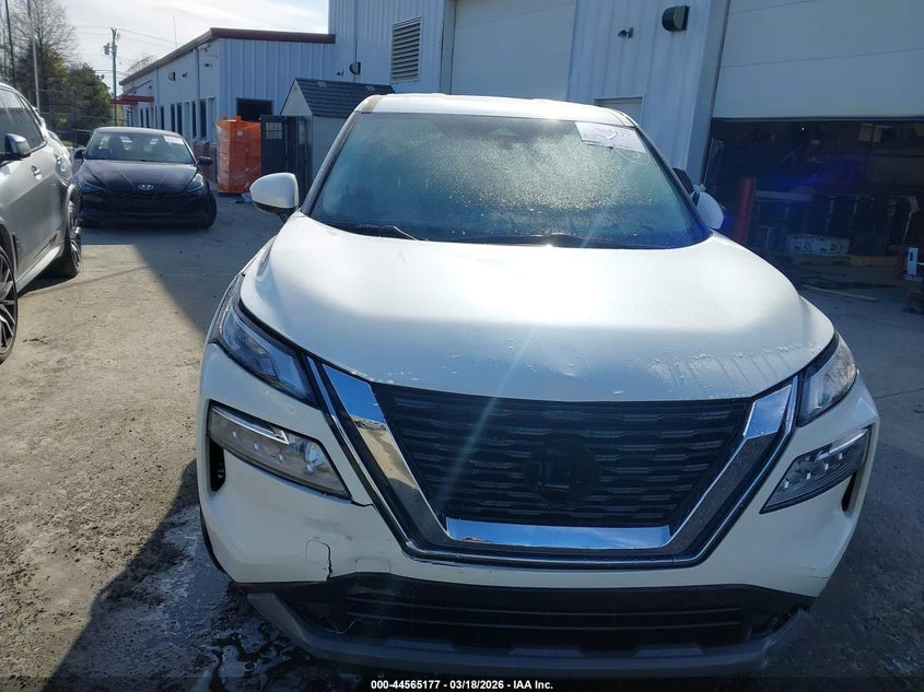 Nissan Rogue 1.5l Sv Fwd, снимка 12 - Автомобили и джипове - 54154061