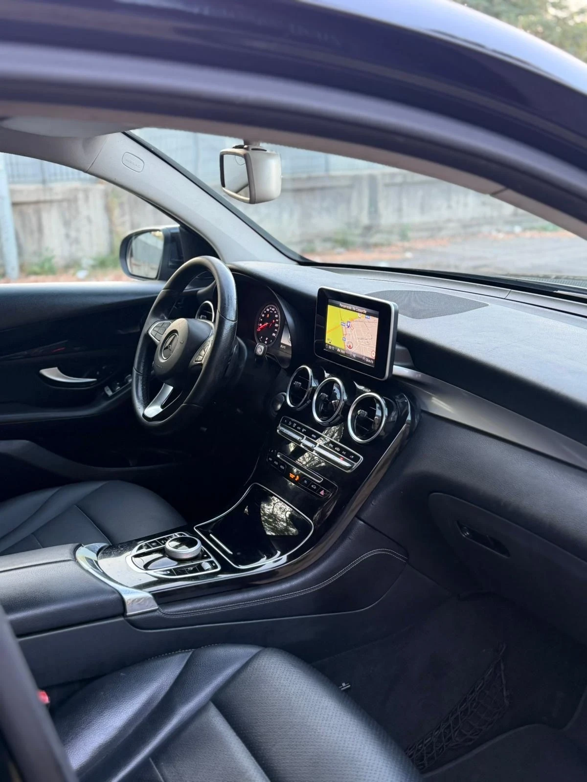 Mercedes-Benz GLC 250 d 4Matic Coup? Business, снимка 11 - Автомобили и джипове - 55050441