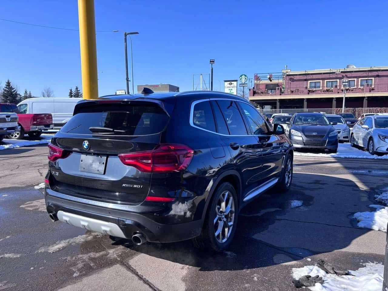 BMW X3 xDrive30i| PANO| ПАМЕТ| ПОДГРЕВИ| CARFAX| , снимка 2 - Автомобили и джипове - 55222834