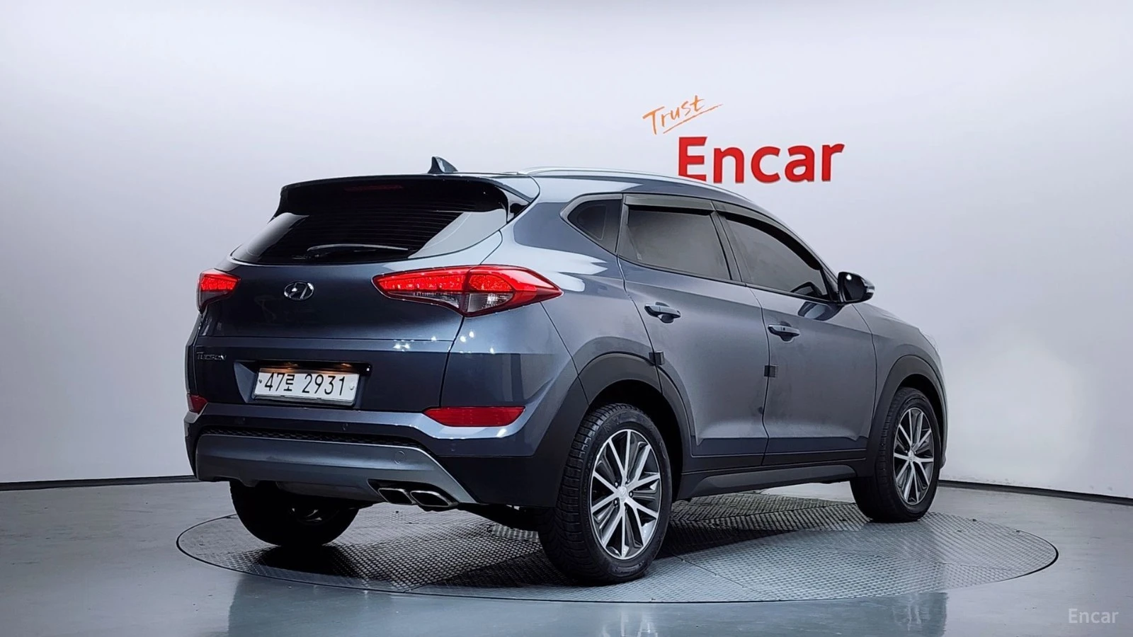Hyundai Tucson Modern Автокредит Цена до България, снимка 2 - Автомобили и джипове - 55478441