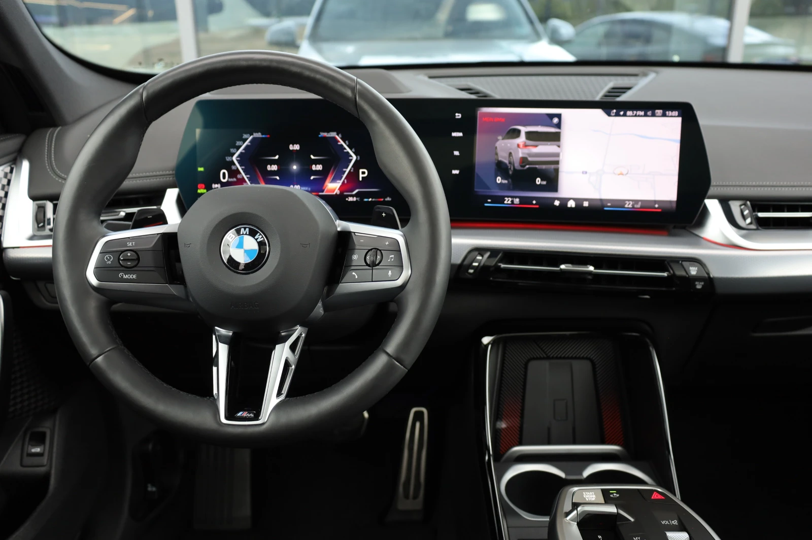 BMW X1 M SPORT* XDRIVE* LED LIGHTS* PANO* HARMAN/KARDON* , снимка 11 - Автомобили и джипове - 56269610