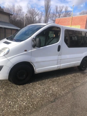 Opel Vivaro 8+ 1, снимка 3