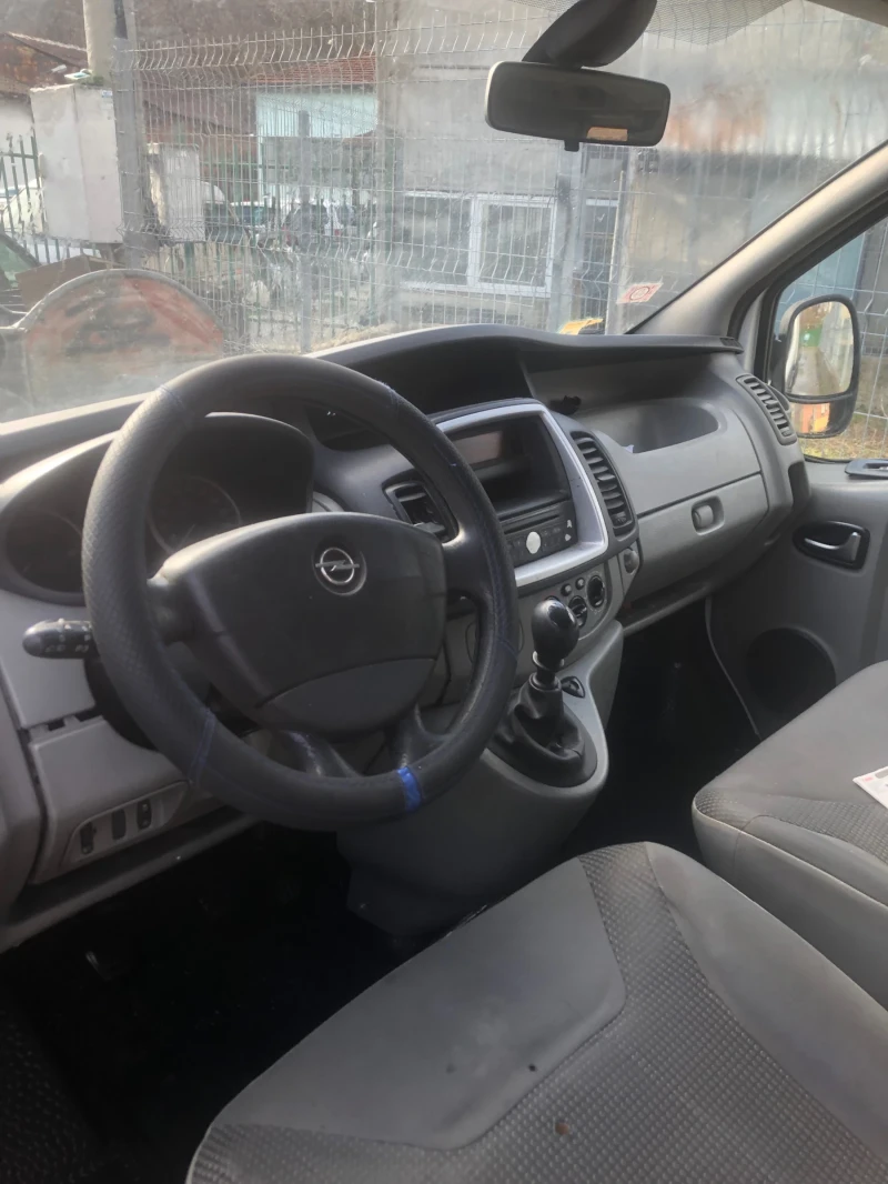 Opel Vivaro 8+ 1, снимка 4 - Бусове и автобуси - 53393833
