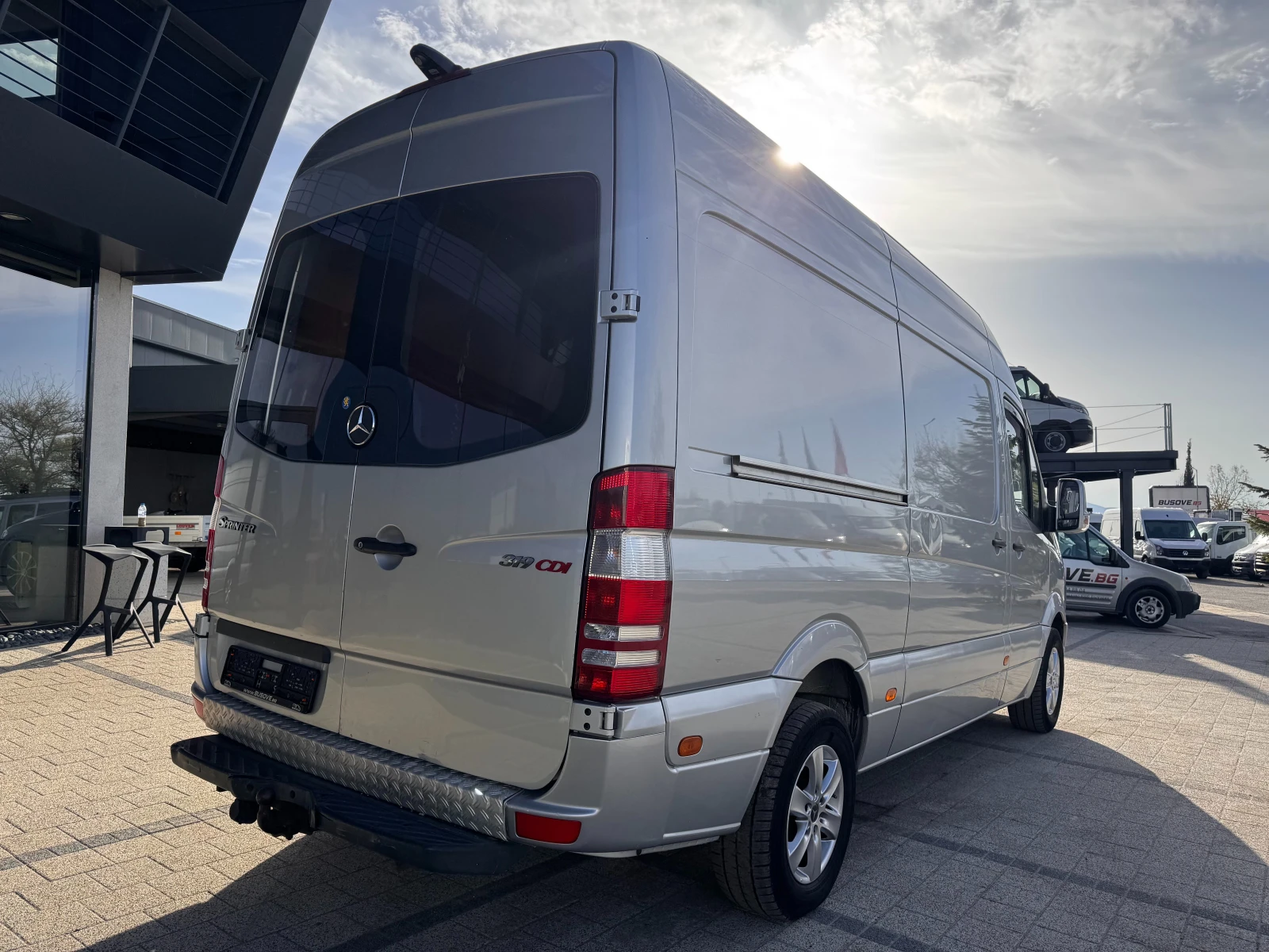 Mercedes-Benz Sprinter 319 CDI Клима Euro 5 L2H2 - изображение 6