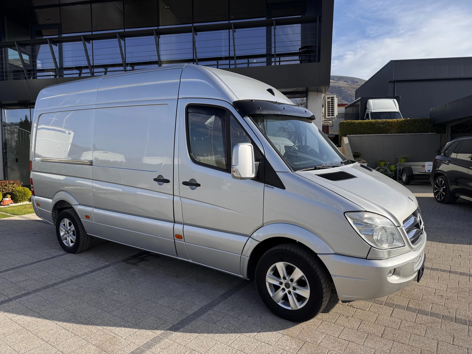 Mercedes-Benz Sprinter 319 CDI Клима Euro 5 L2H2 - изображение 2