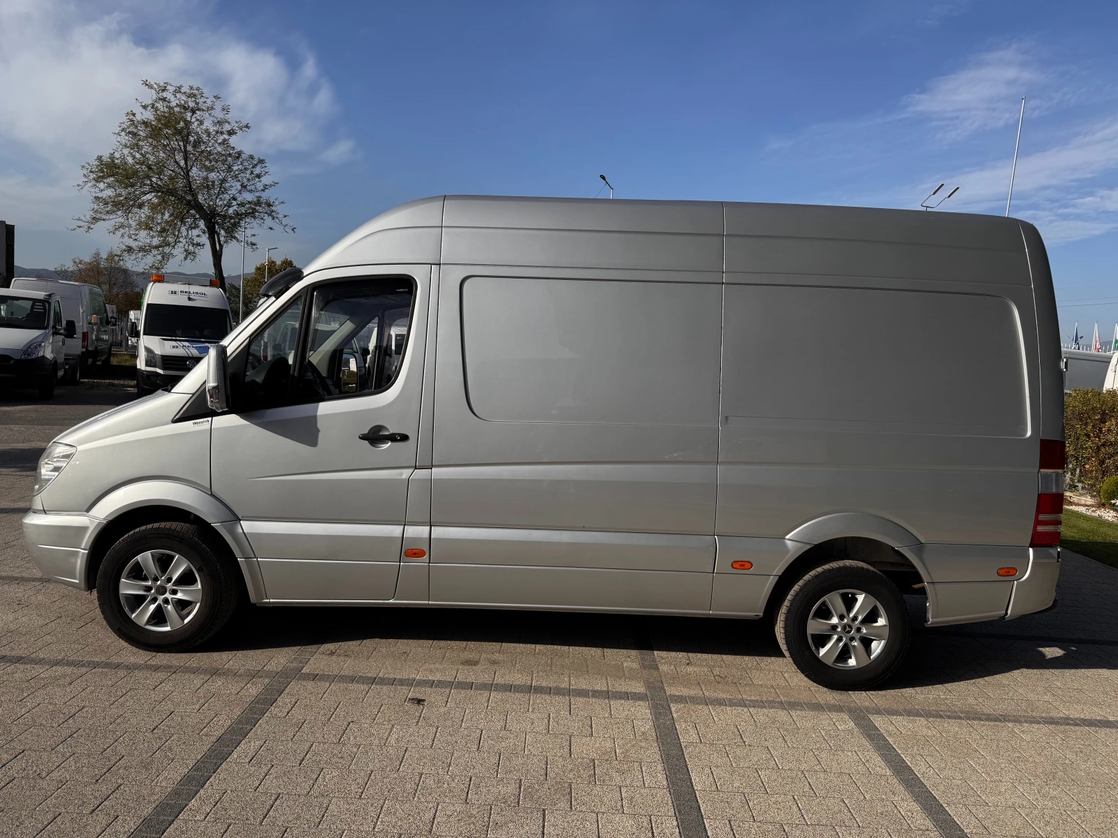 Mercedes-Benz Sprinter 319 CDI Клима Euro 5 L2H2 - изображение 4