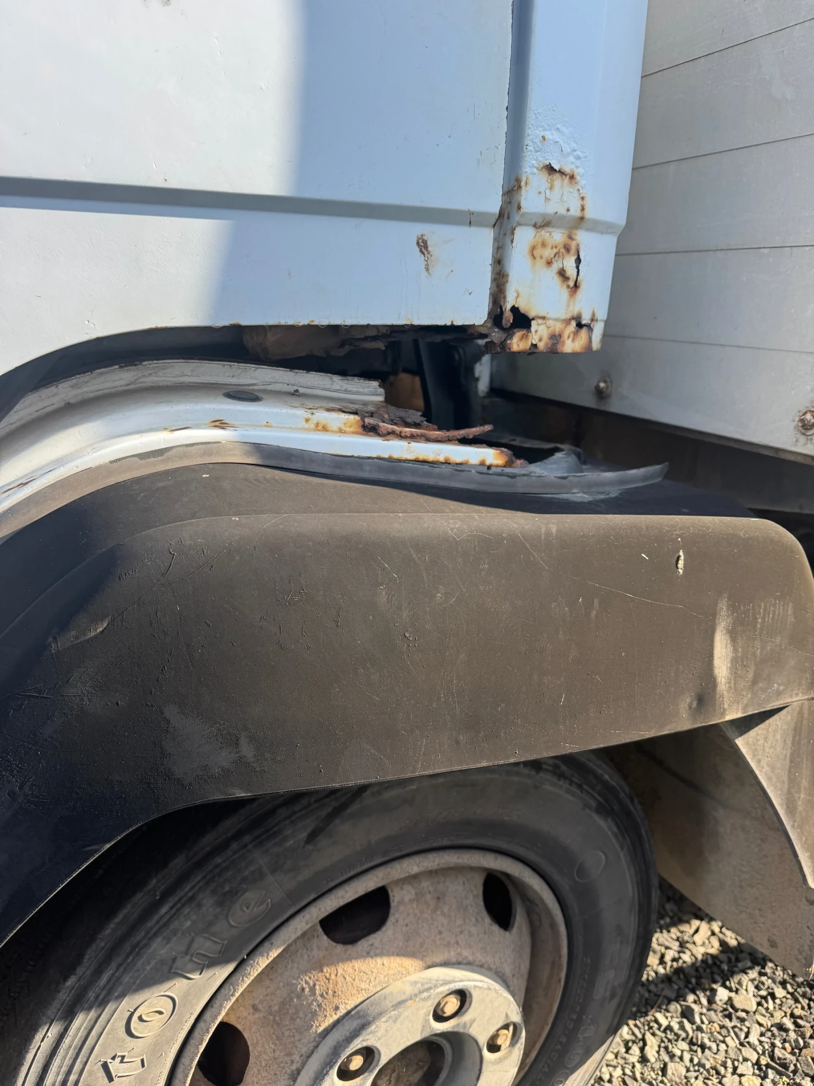 Mercedes-Benz 814  - изображение 10