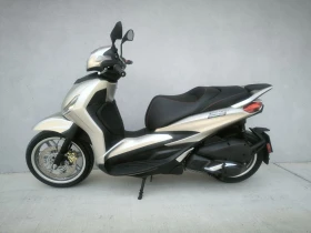 Piaggio Beverly 300 ie HPE, ABS/ASR, на 4415км, ЛИЗИНГ , снимка 8