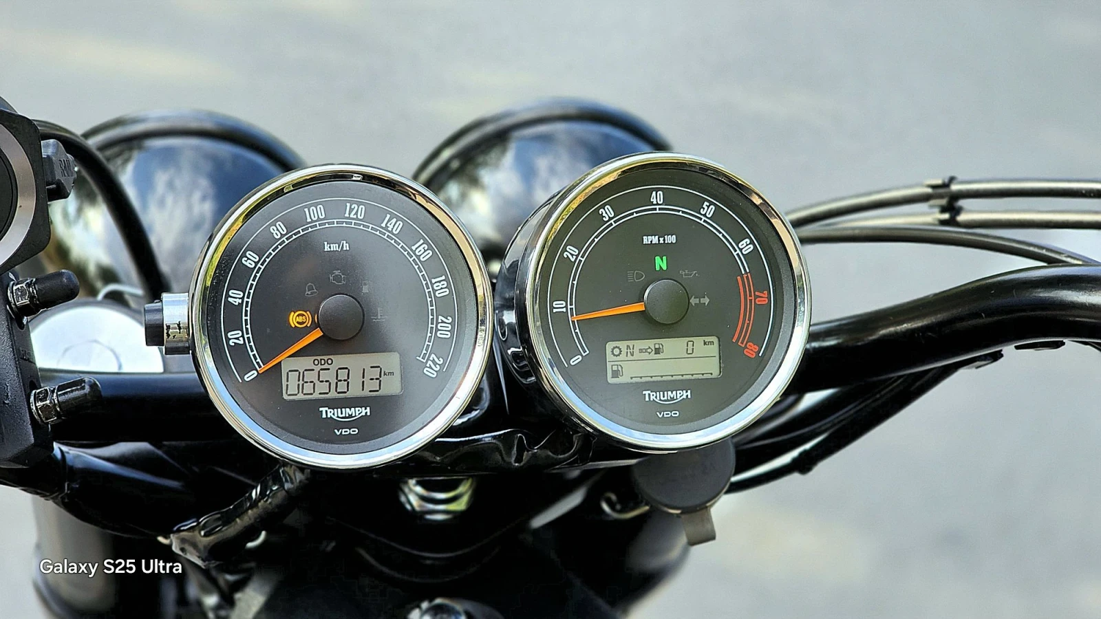 Triumph Rocket 2300 (Roadster), снимка 14 - Мотоциклети и мототехника - 55808938