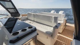 Моторна яхта Saxdor 320 GTO , снимка 6