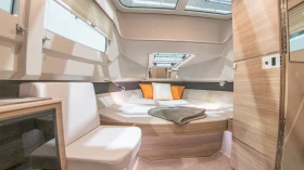 Моторна яхта Saxdor 320 GTO , снимка 11