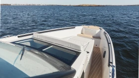 Моторна яхта Saxdor 320 GTO SMART EDITION, снимка 7 - Воден транспорт - 53198184