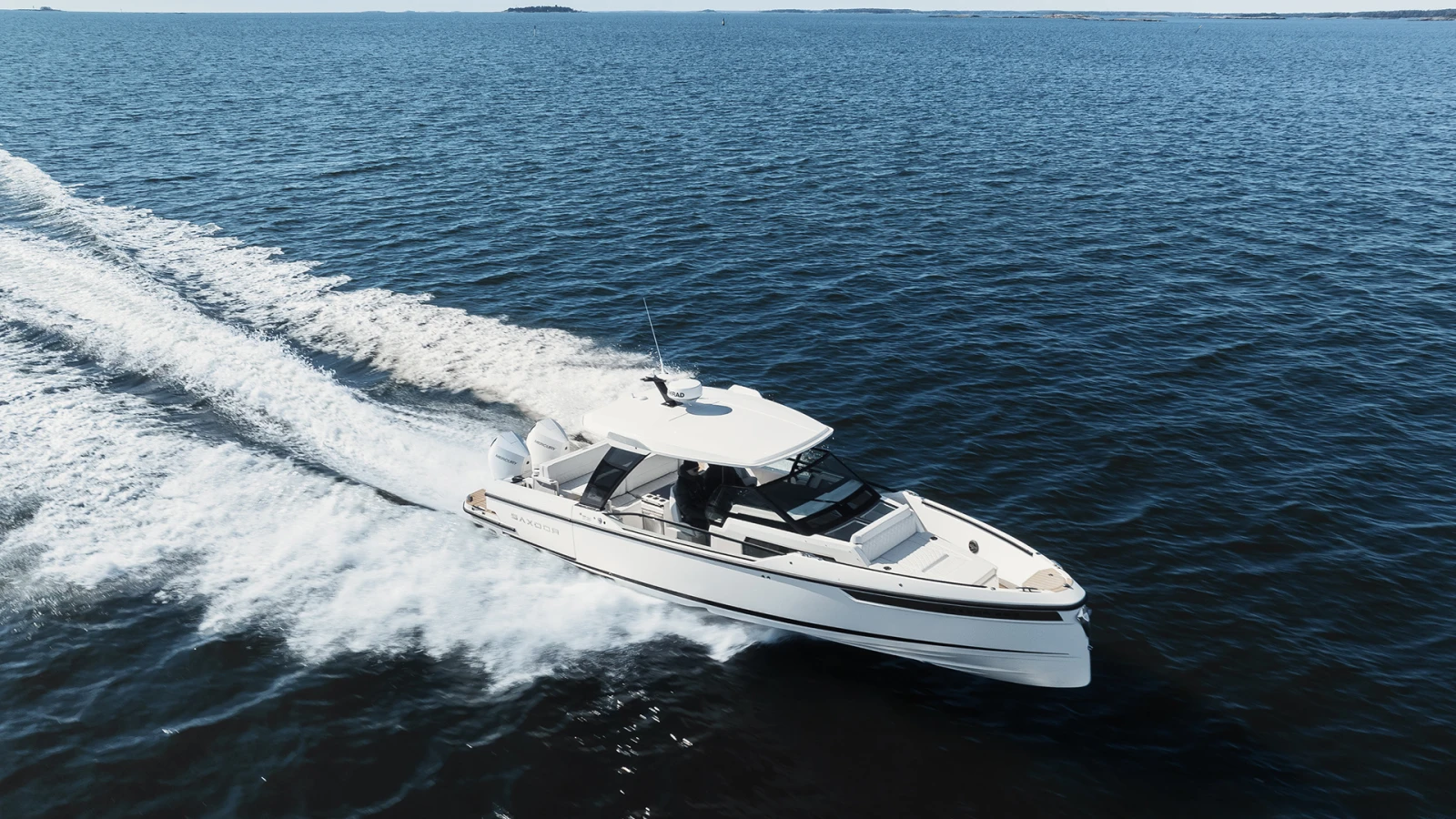 Моторна яхта Saxdor 320 GTO SMART EDITION - изображение 2