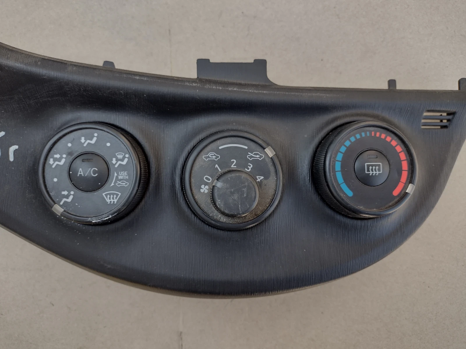 55406-0D490 ���������� �������� Toyota Yaris III  55903 758818   55901 758754 | Mobile.bg � ����������� 3