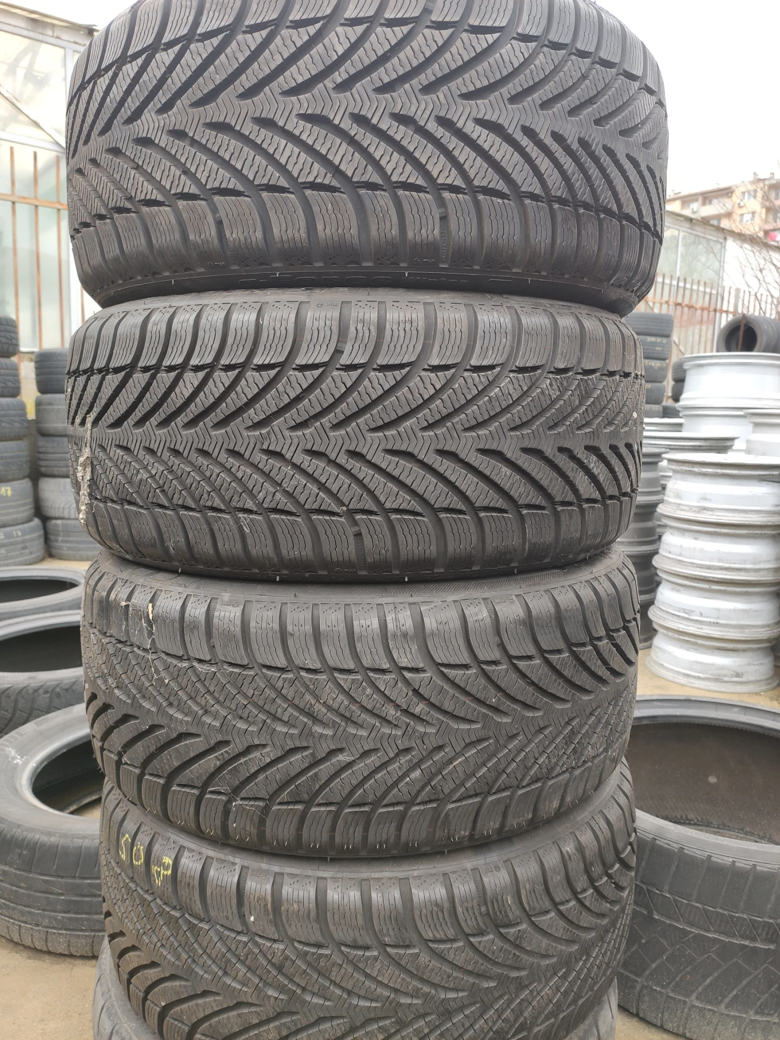  225/40R18 | Mobile.bg   5
