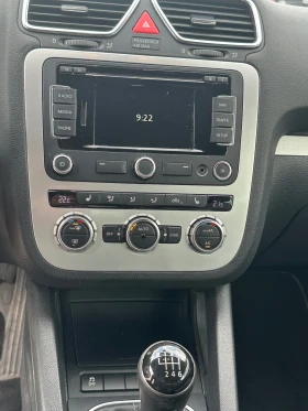 VW Scirocco 2.0 TDI 140 кс топ състояние Реал  км сервизна кни, снимка 13