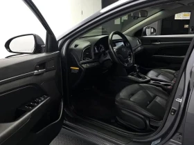 Hyundai Elantra, снимка 10