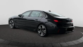 BMW 750 e Plug-in Hybrid xDrive - 159999 лв. / 81806.19 € - 19774557 3