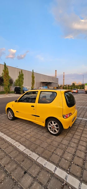 Fiat Seicento 1.1 Sporting - 2198 € - 20010731 4