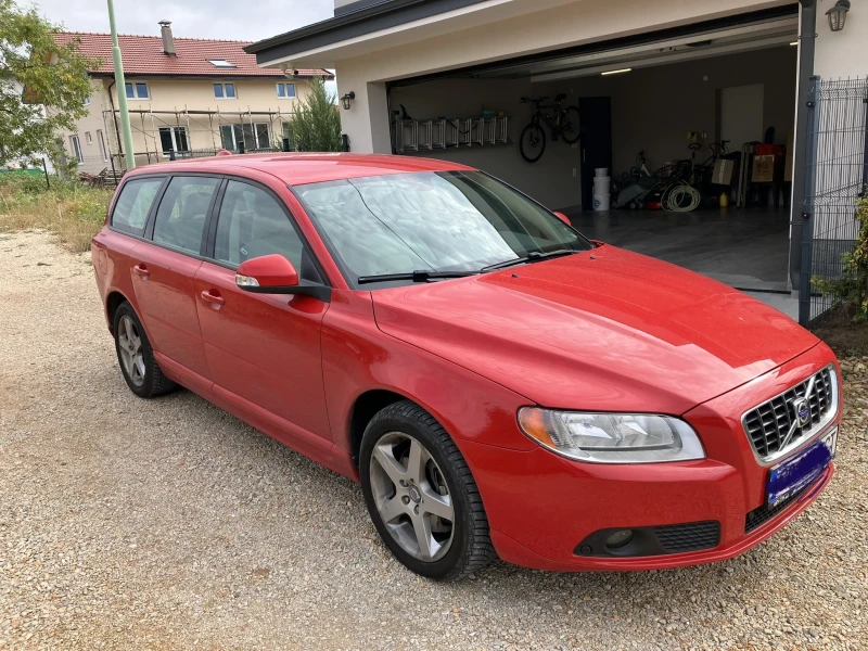 Volvo V70 2.4D 185 hp, снимка 2 - Автомобили и джипове - 47313887