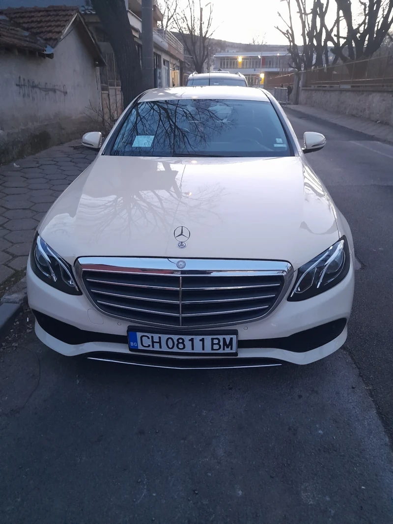 Mercedes-Benz E 200, снимка 1 - Автомобили и джипове - 49232305