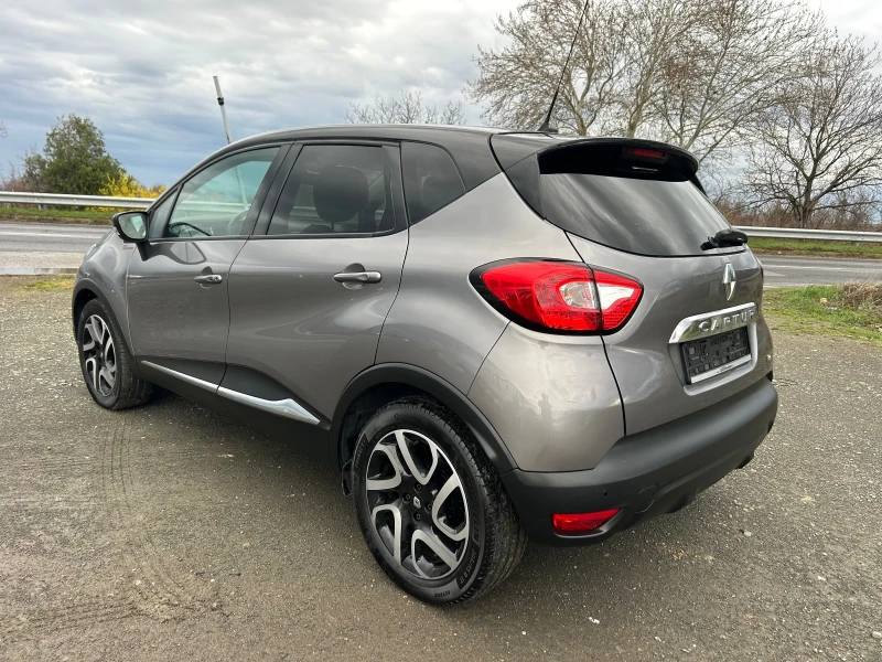 Renault Captur Helly Hansen / АВТОМАТИК / БЕНЗИН / ЗАДНА КАМЕРА, снимка 7 - Автомобили и джипове - 49532775