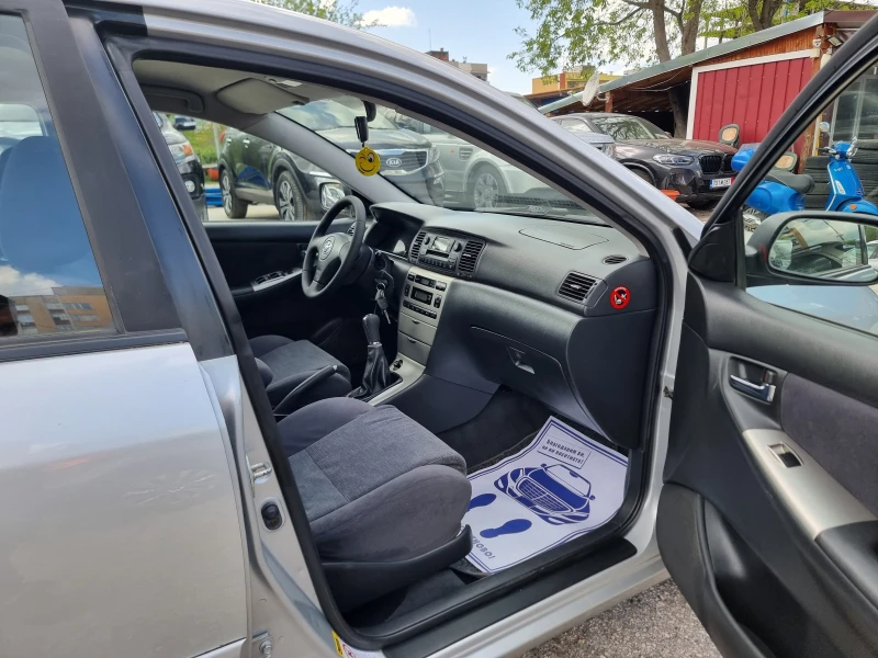 Toyota Corolla 2.0D4D , снимка 15 - Автомобили и джипове - 50034499