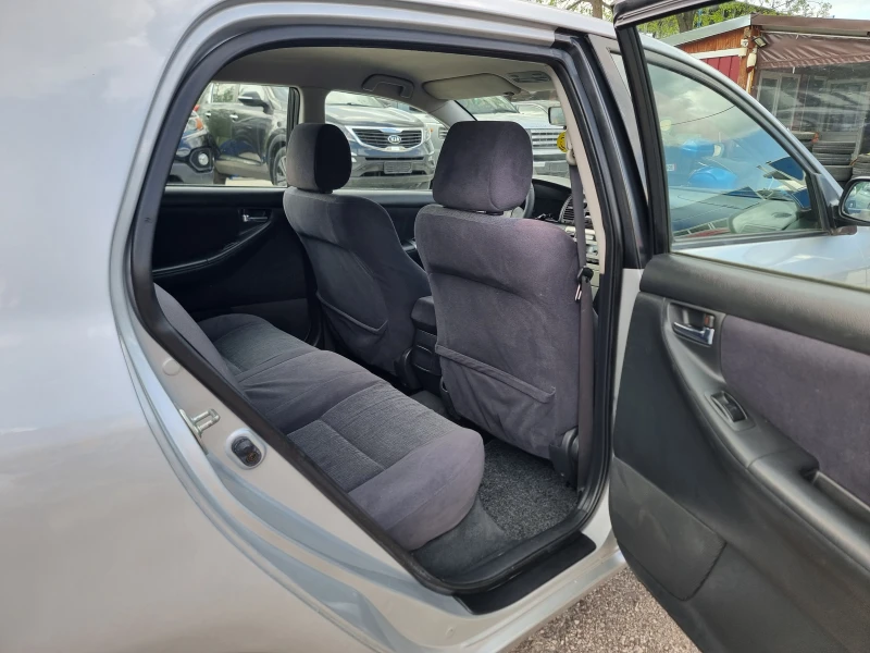 Toyota Corolla 2.0D4D , снимка 14 - Автомобили и джипове - 50034499