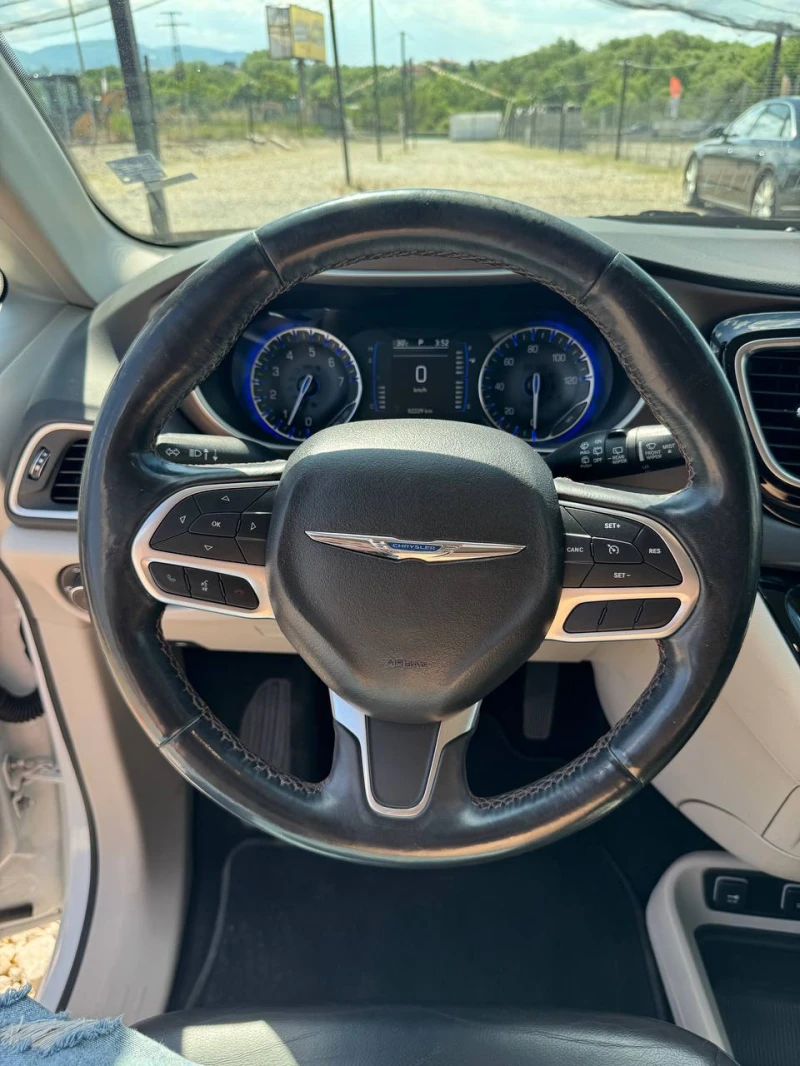 Chrysler Pacifica 3.6L* ЛИЗИНГ* , снимка 11 - Автомобили и джипове - 50745310