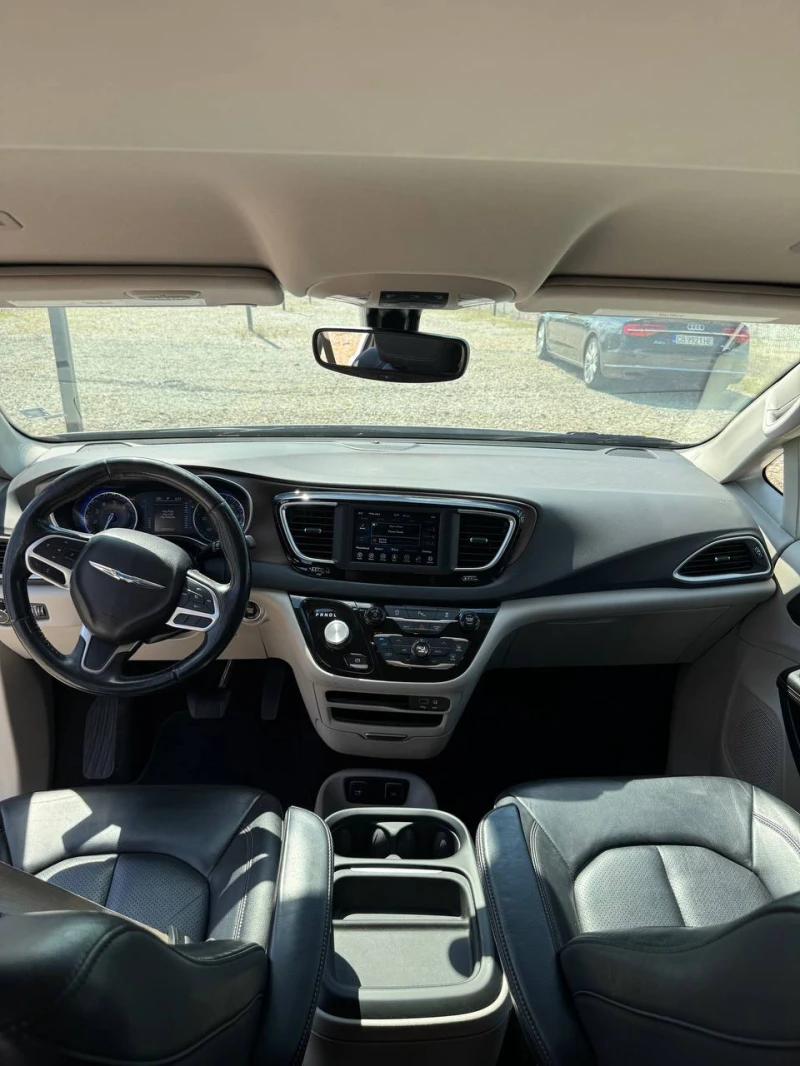 Chrysler Pacifica 3.6L* ЛИЗИНГ* , снимка 10 - Автомобили и джипове - 50745310