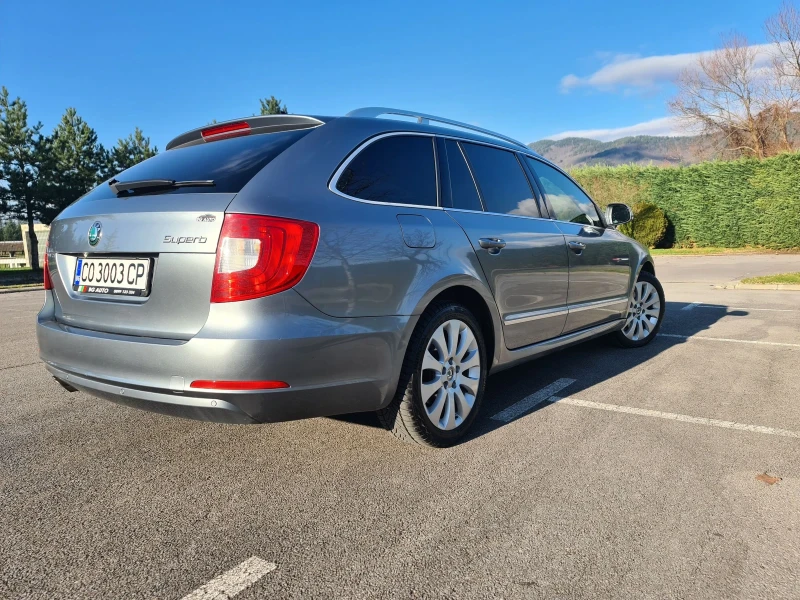 Skoda Superb 2.0TDI, снимка 7 - Автомобили и джипове - 52752326